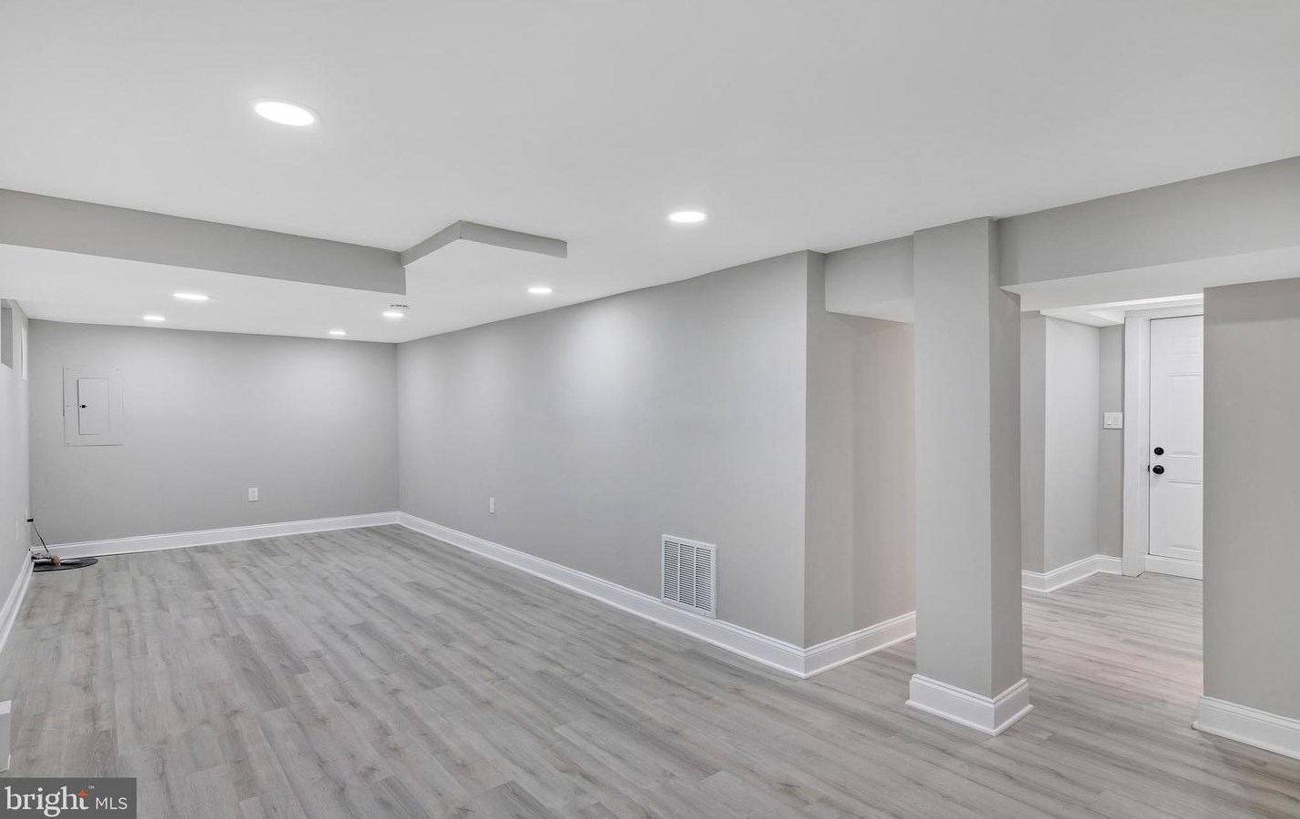 429 Clovis Ave, Capitol Heights MD  20743-2850 exterior