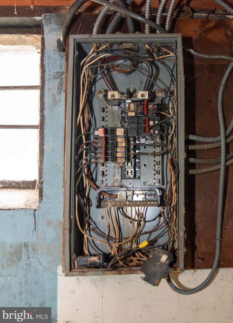 5120 Doppler St, Capitol Heights MD 20743-2869 exterior