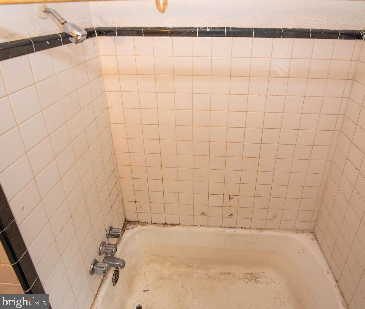 5120 Doppler St, Capitol Heights MD 20743-2869 exterior