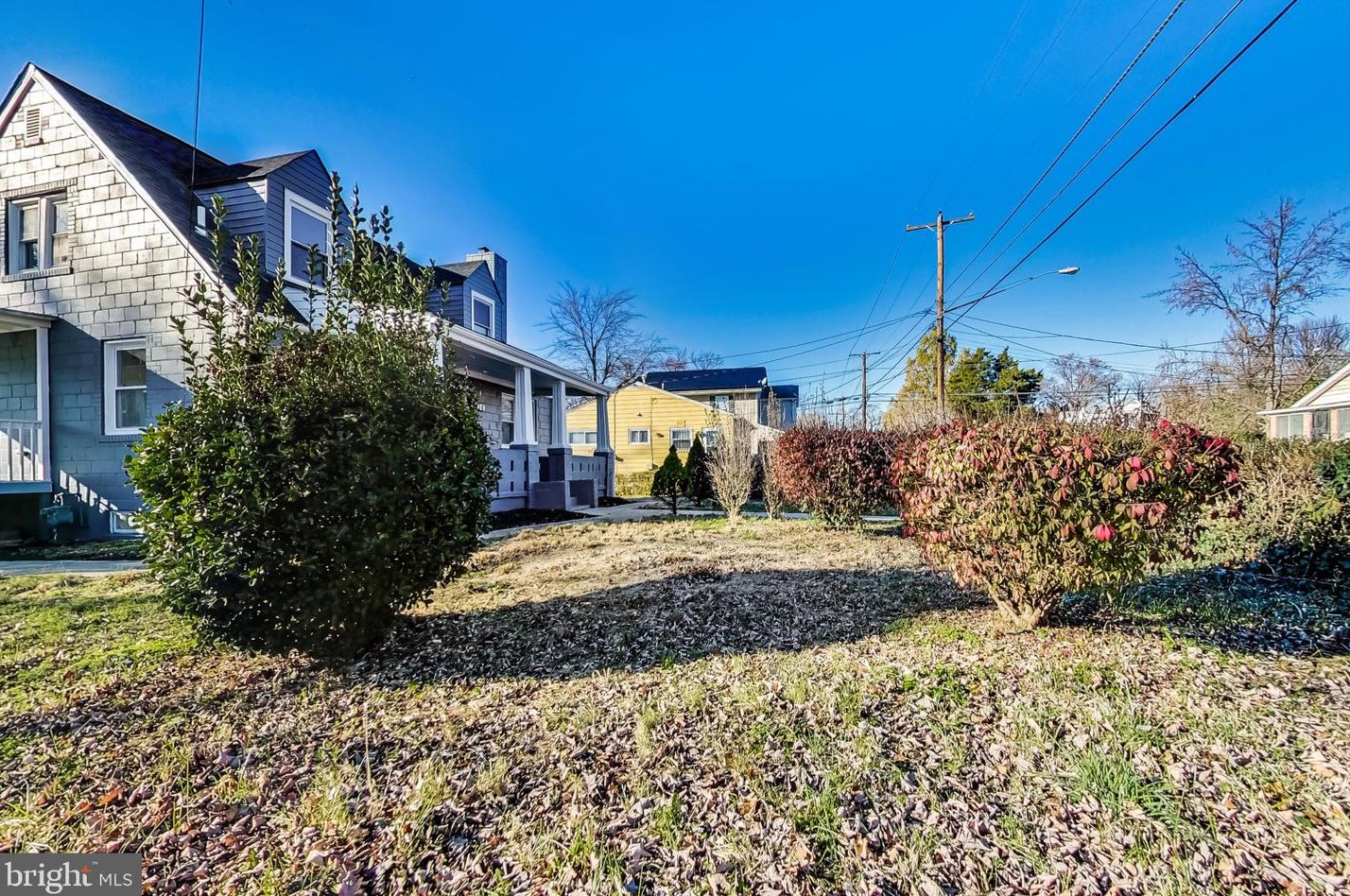 416 Dateleaf Ave, Capitol Heights MD 20743-6005 exterior