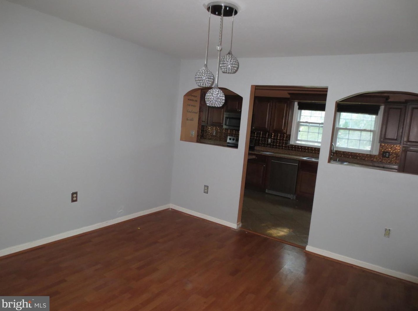 10716 Dragoo Pl, Clinton MD 20735-3912 exterior