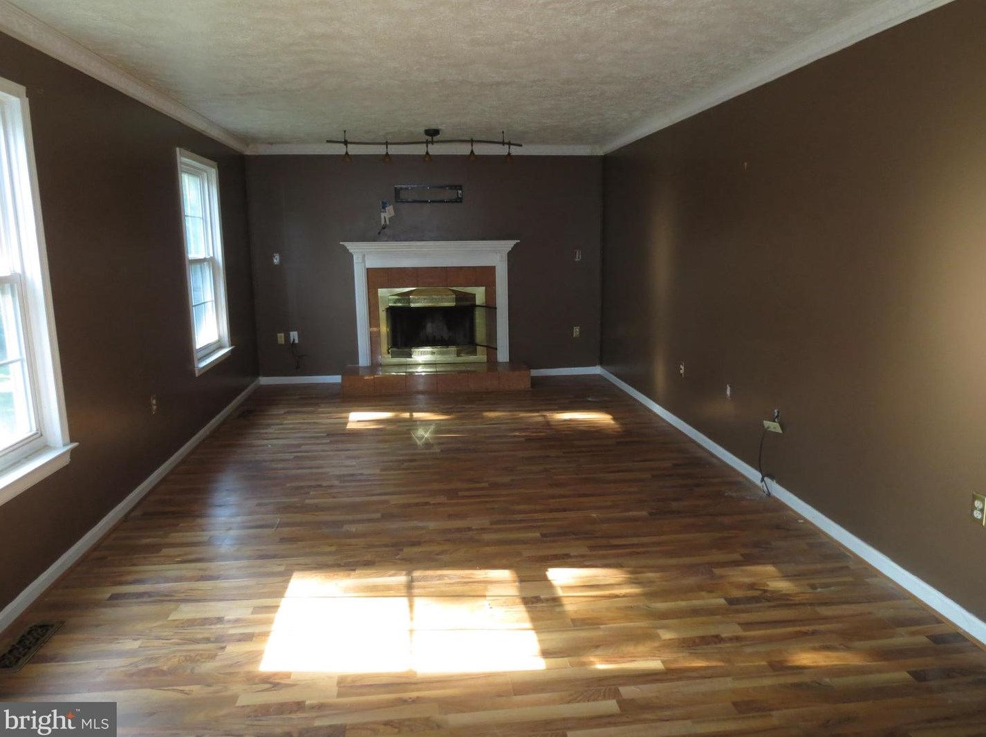 10716 Dragoo Pl, Clinton MD 20735-3912 exterior