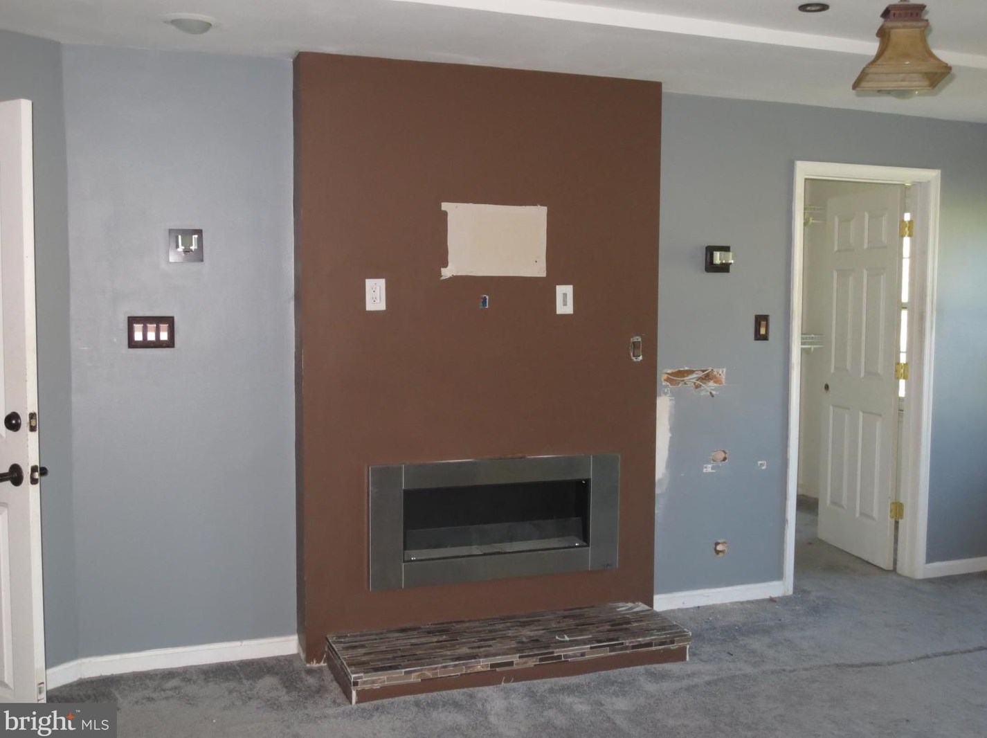 10716 Dragoo Pl, Clinton MD 20735-3912 exterior