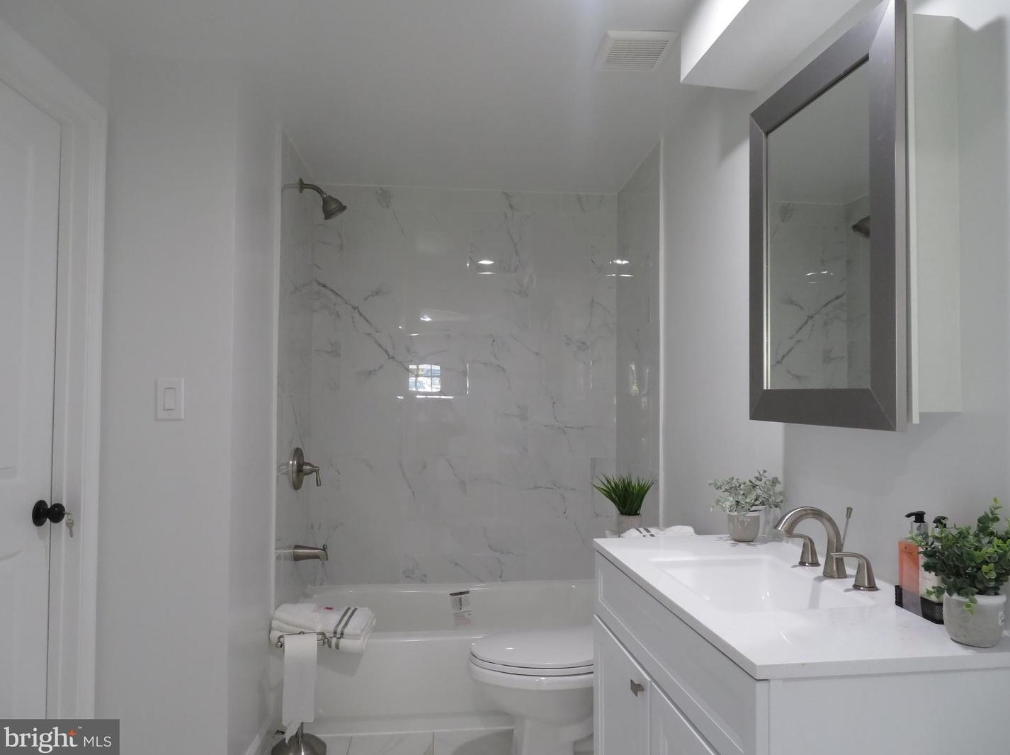 601 Balboa Ave, Capitol Heights MD  20743-2806 exterior