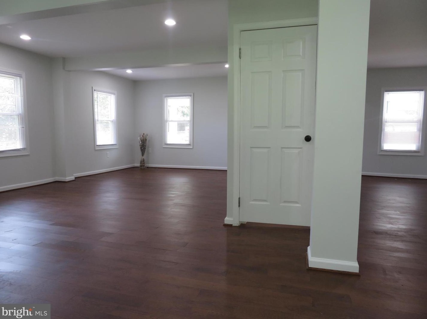 601 Balboa Ave, Capitol Heights MD  20743-2806 exterior