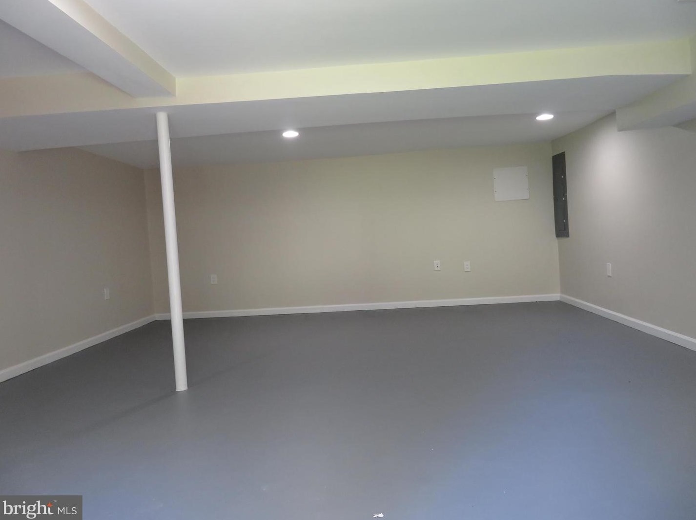 601 Balboa Ave, Capitol Heights MD  20743-2806 exterior