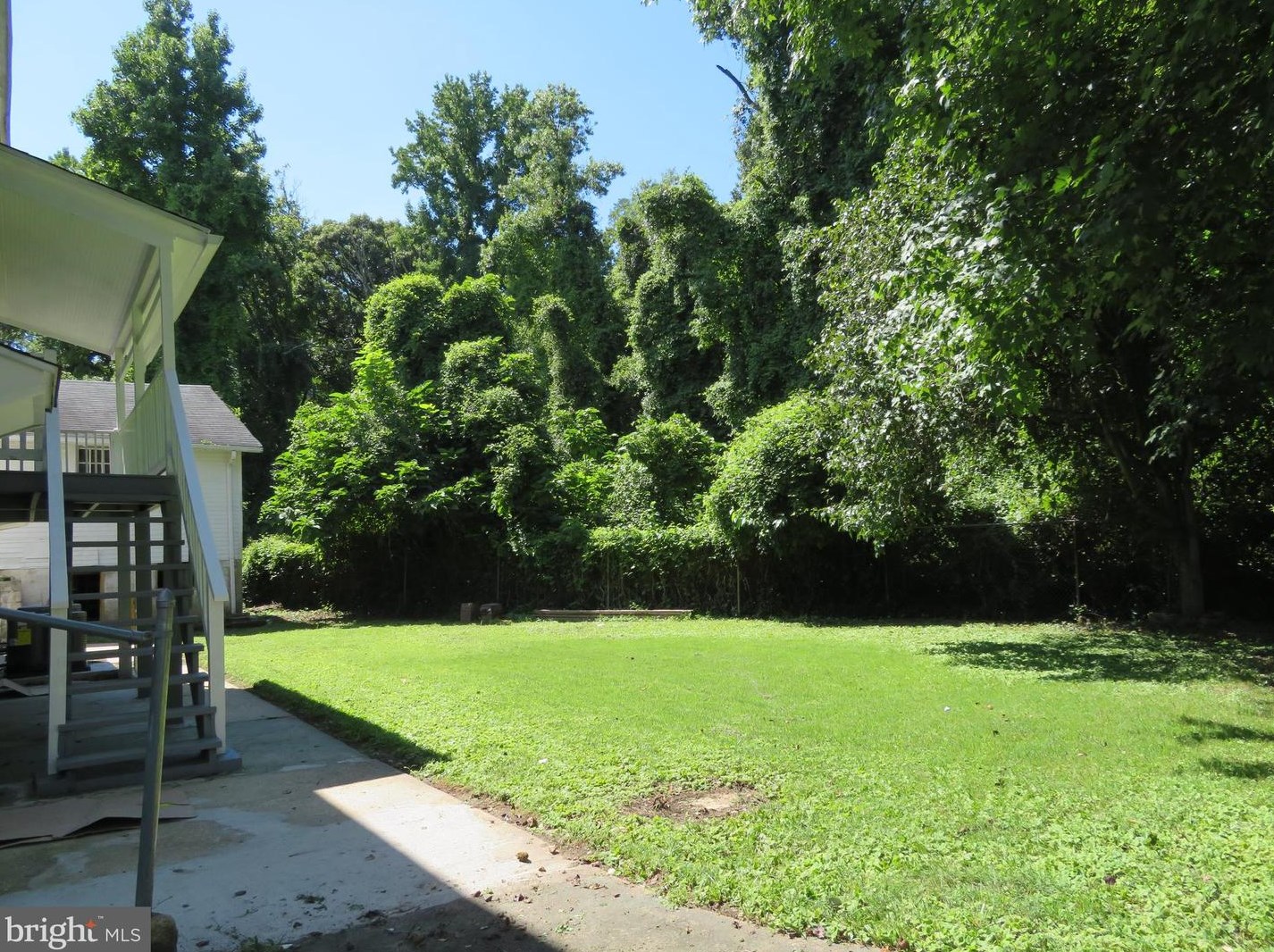 601 Balboa Ave, Capitol Heights MD  20743-2806 exterior