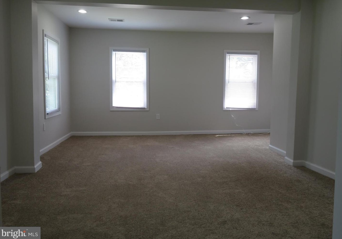 601 Balboa Ave, Capitol Heights MD  20743-2806 exterior