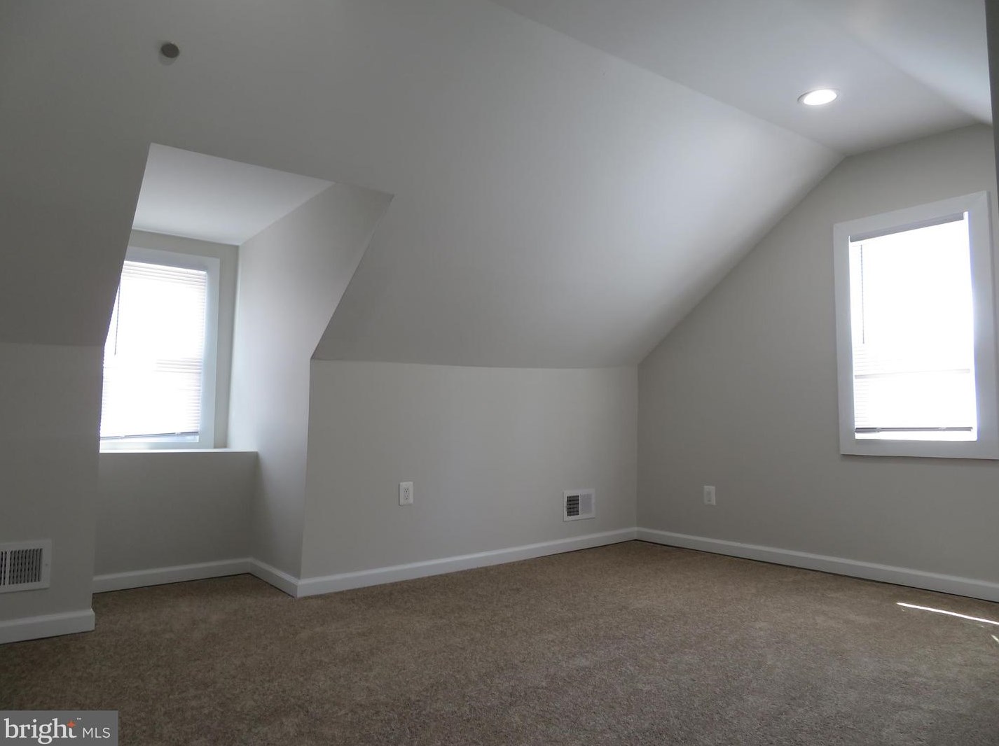 601 Balboa Ave, Capitol Heights MD  20743-2806 exterior