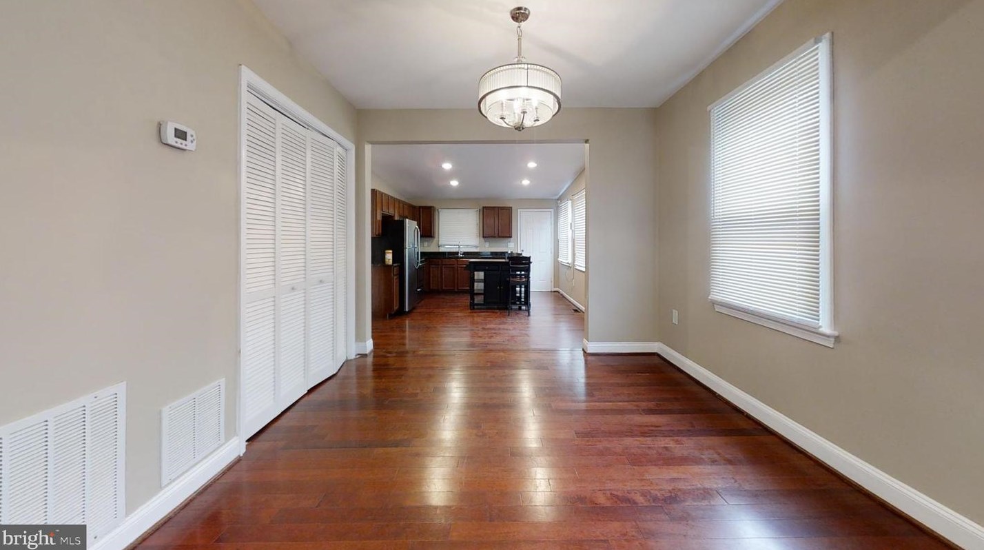 127 Huron Dr, Oxon Hill MD  20745-1206 exterior