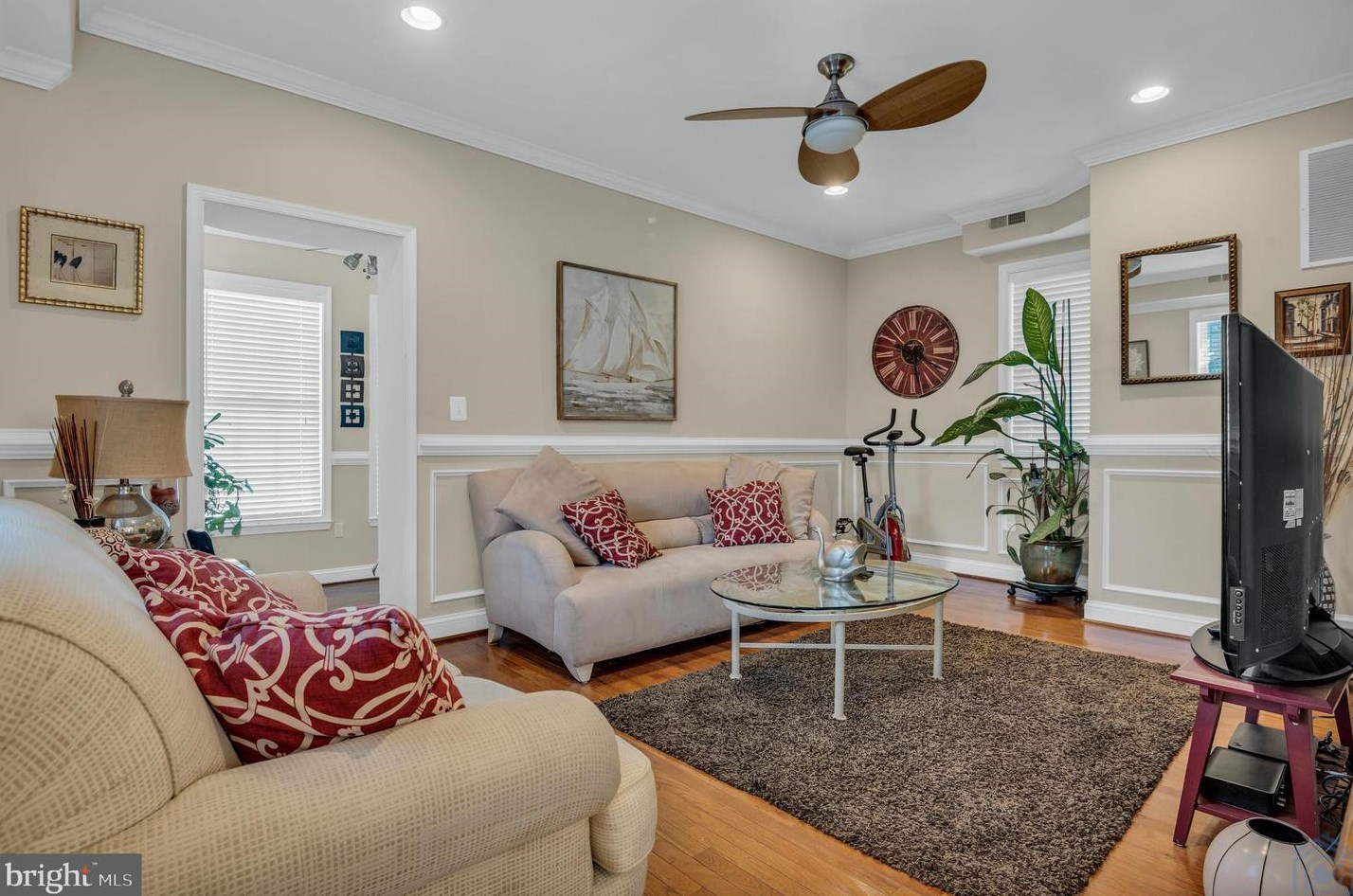 613 60th Pl, Capitol Heights MD  20743-1601 exterior