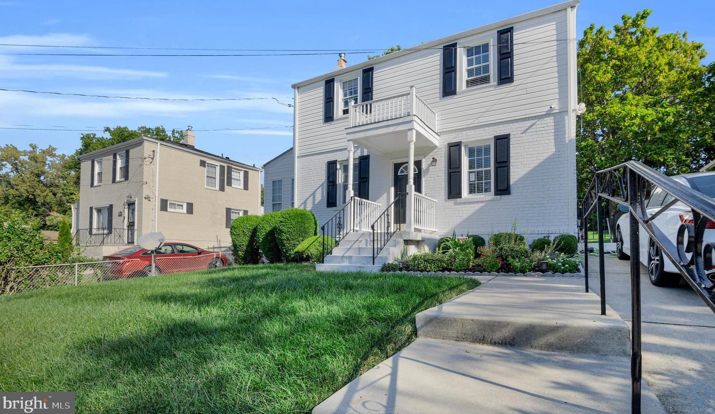 613 60th Pl, Capitol Heights MD  20743-1601 exterior