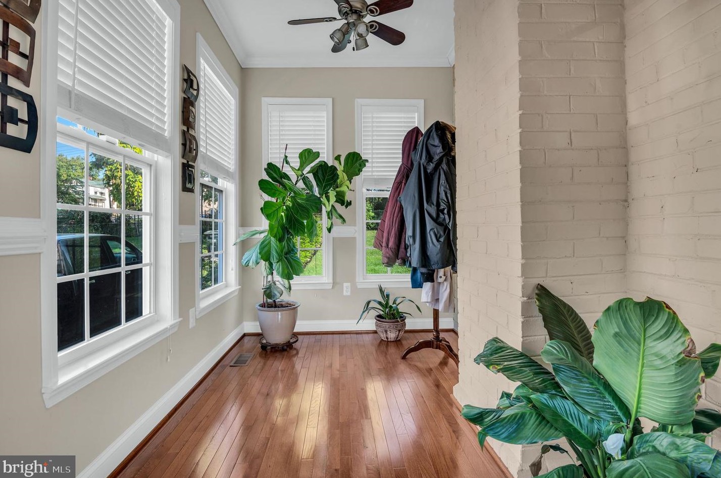 613 60th Pl, Capitol Heights MD  20743-1601 exterior