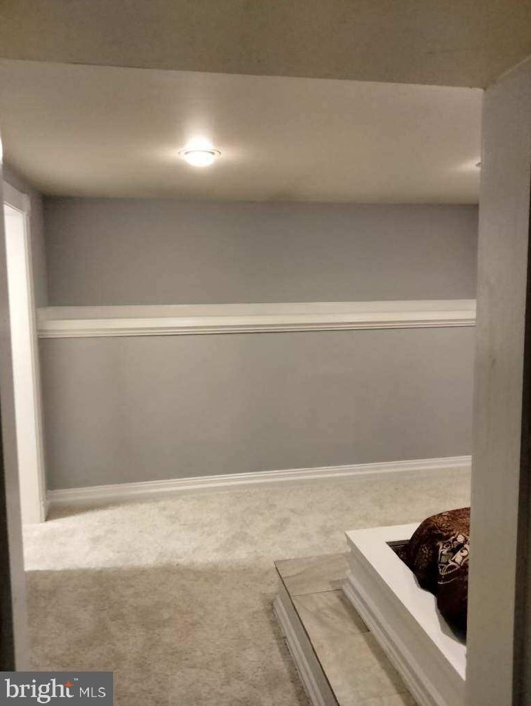 5526 Helmont Dr, Oxon Hill MD  20745-3229 exterior