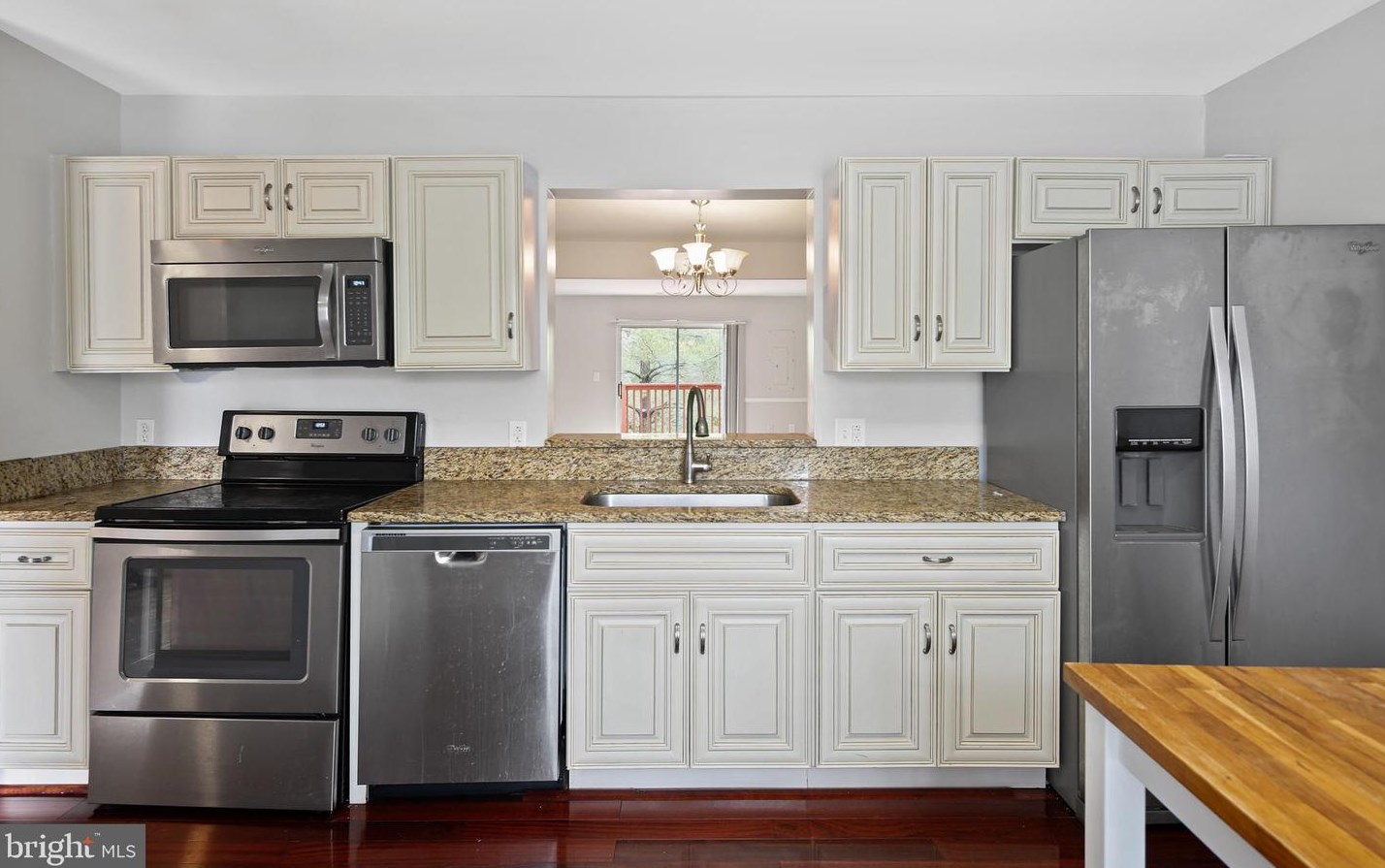 4472 Blue Heron Way, Bladensburg, MD 20710-2401