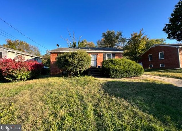 5012 Braymer Ave, Suitland, MD 20746