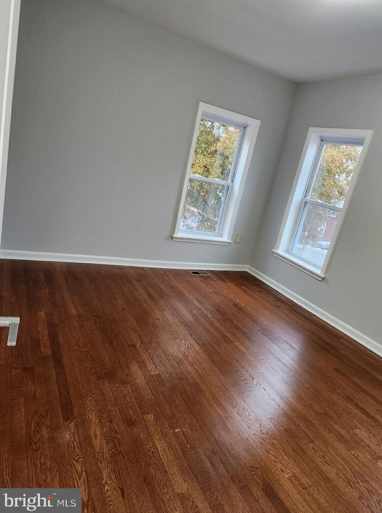 727 Larchmont Ave, Capitol Heights MD 20743-2842 exterior