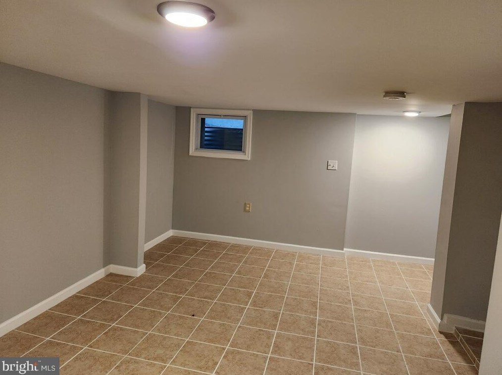 727 Larchmont Ave, Capitol Heights MD 20743-2842 exterior