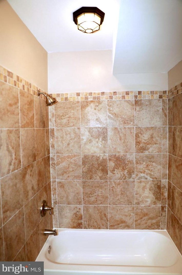 5937 Addison Rd, Capitol Heights MD  20743-2166 exterior