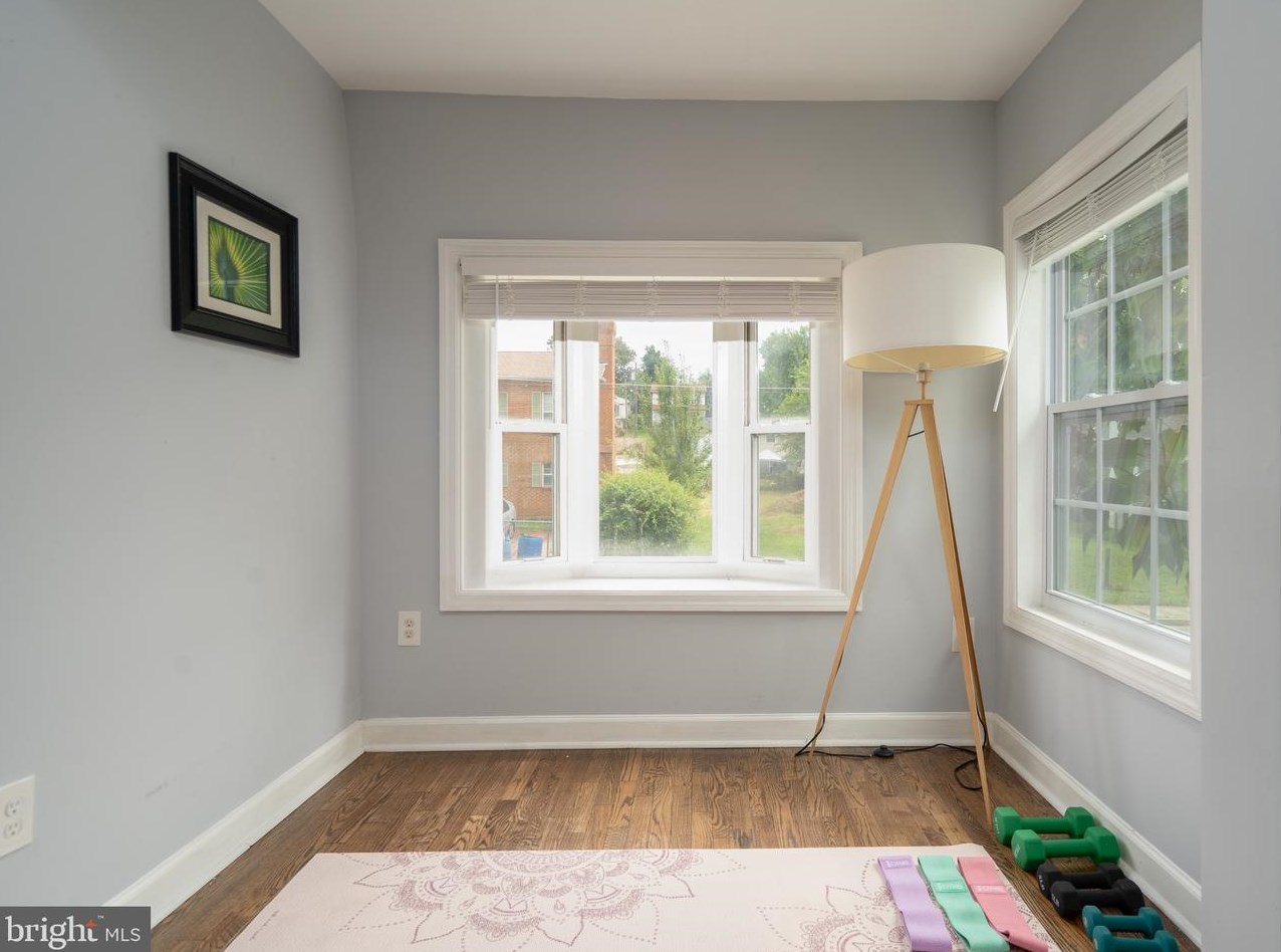 6102 Kolb St, Capitol Heights MD  20743-1461 exterior