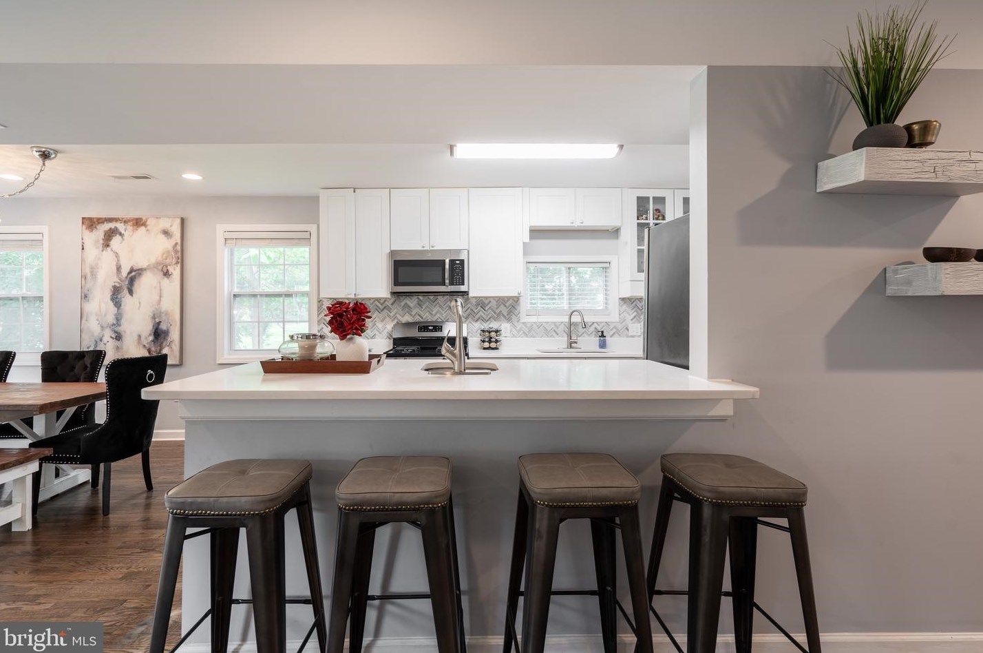 6102 Kolb St, Capitol Heights MD  20743-1461 exterior