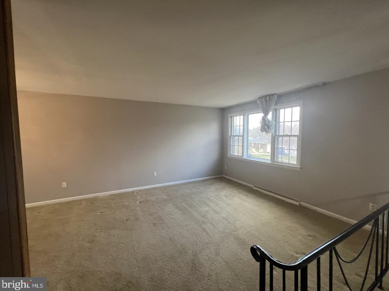 6309 Armor Dr, Clinton MD  20735-3415 exterior