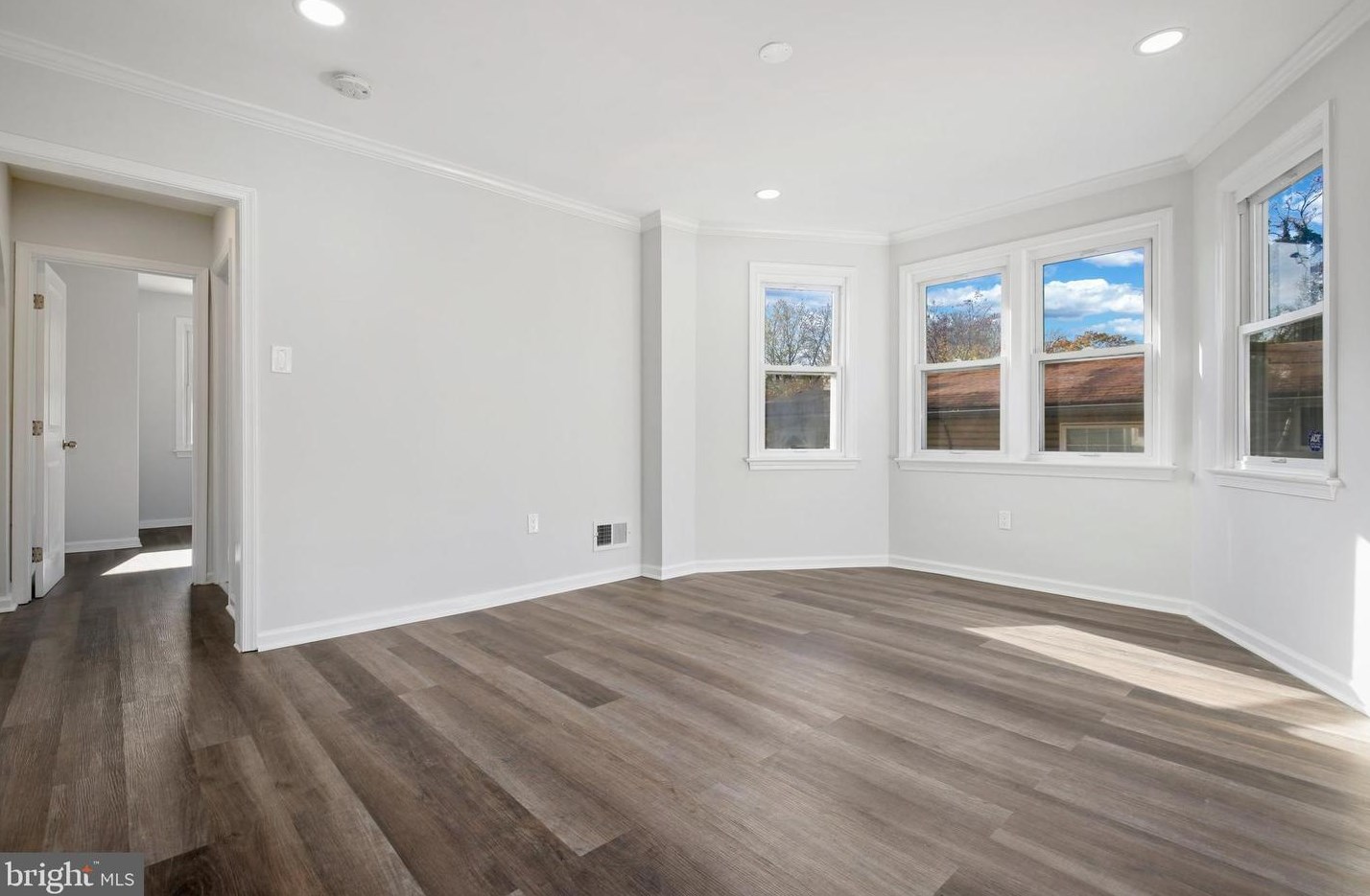 517 Clovis Ave, Capitol Heights MD  20743-2810 exterior