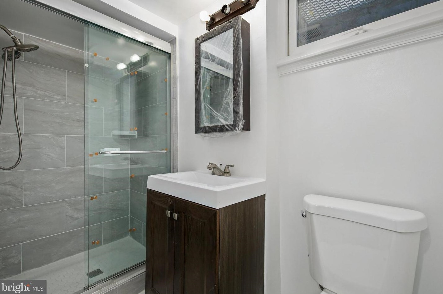 517 Clovis Ave, Capitol Heights MD  20743-2810 exterior