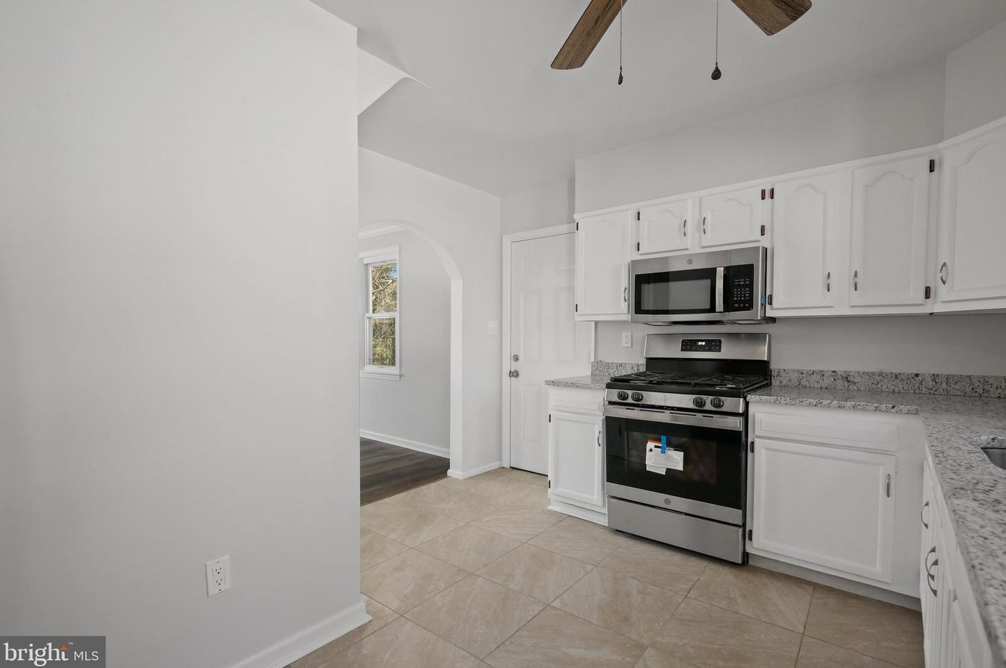 517 Clovis Ave, Capitol Heights MD  20743-2810 exterior