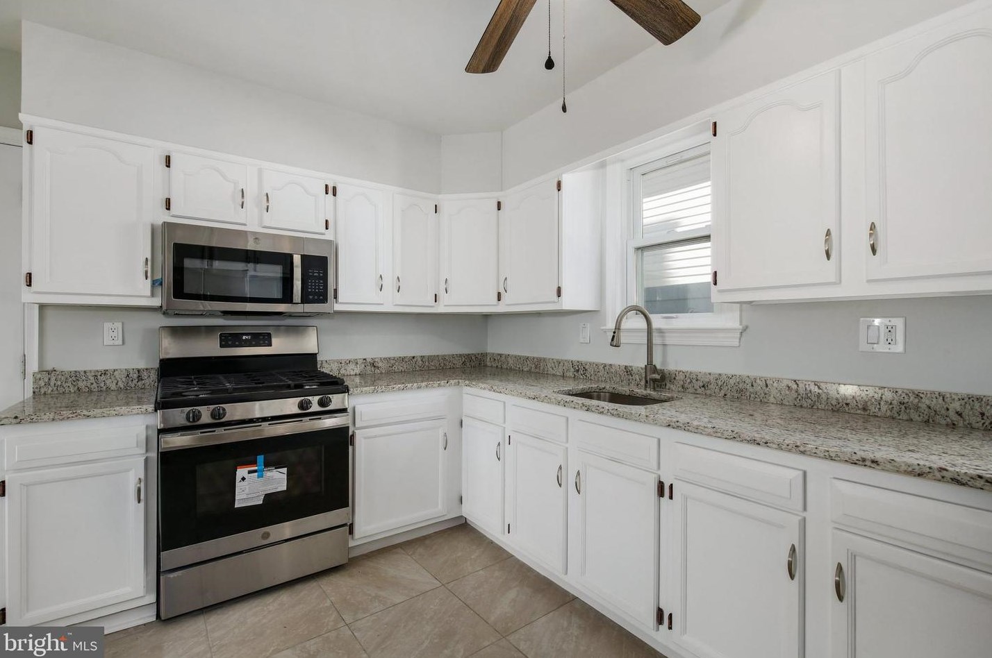 517 Clovis Ave, Capitol Heights MD  20743-2810 exterior