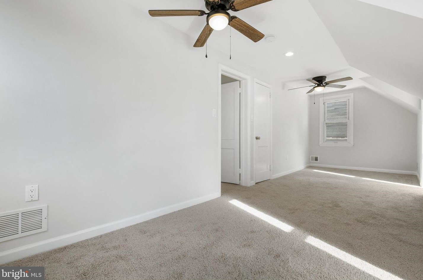 517 Clovis Ave, Capitol Heights MD  20743-2810 exterior