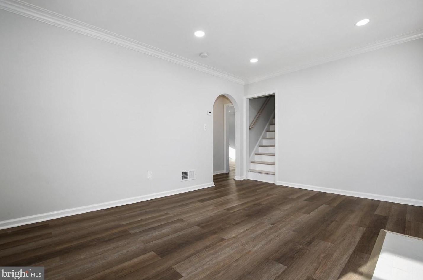 517 Clovis Ave, Capitol Heights MD  20743-2810 exterior