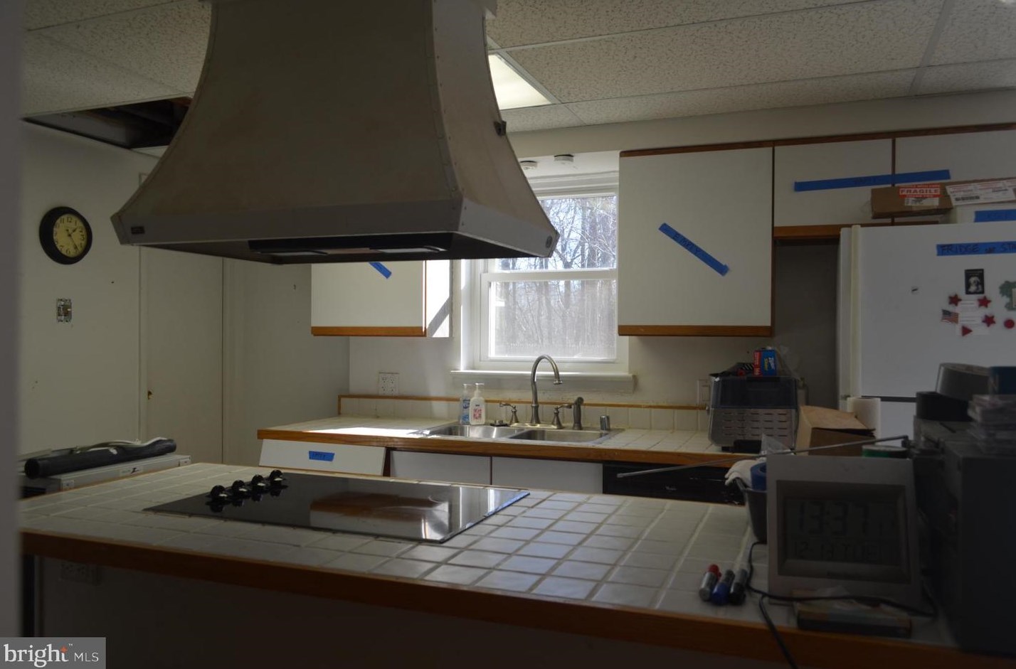 6903 Groveton Dr, Clinton MD  20735-4044 exterior