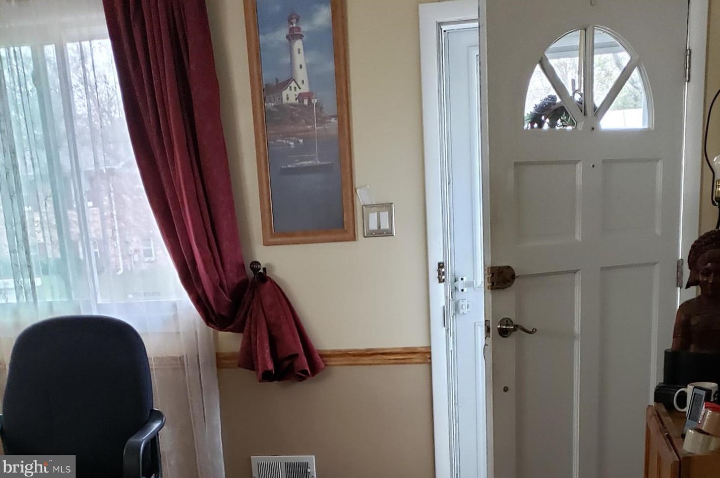 6903 Groveton Dr, Clinton MD  20735-4044 exterior