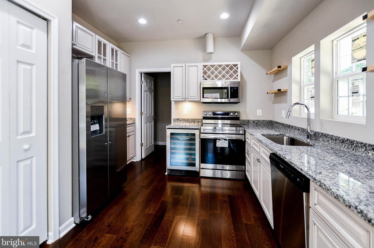 5022 Emo St, Capitol Heights MD  20743-2862 exterior