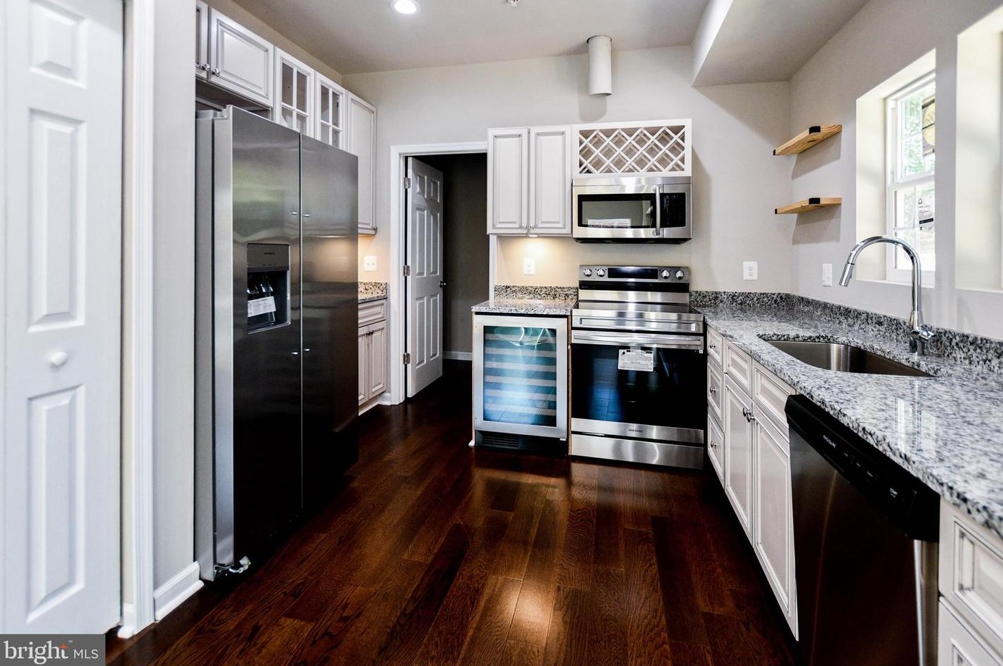 5022 Emo St, Capitol Heights MD  20743-2862 exterior