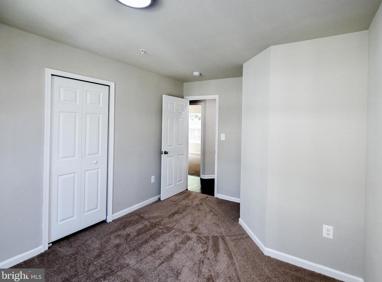 5022 Emo St, Capitol Heights MD  20743-2862 exterior