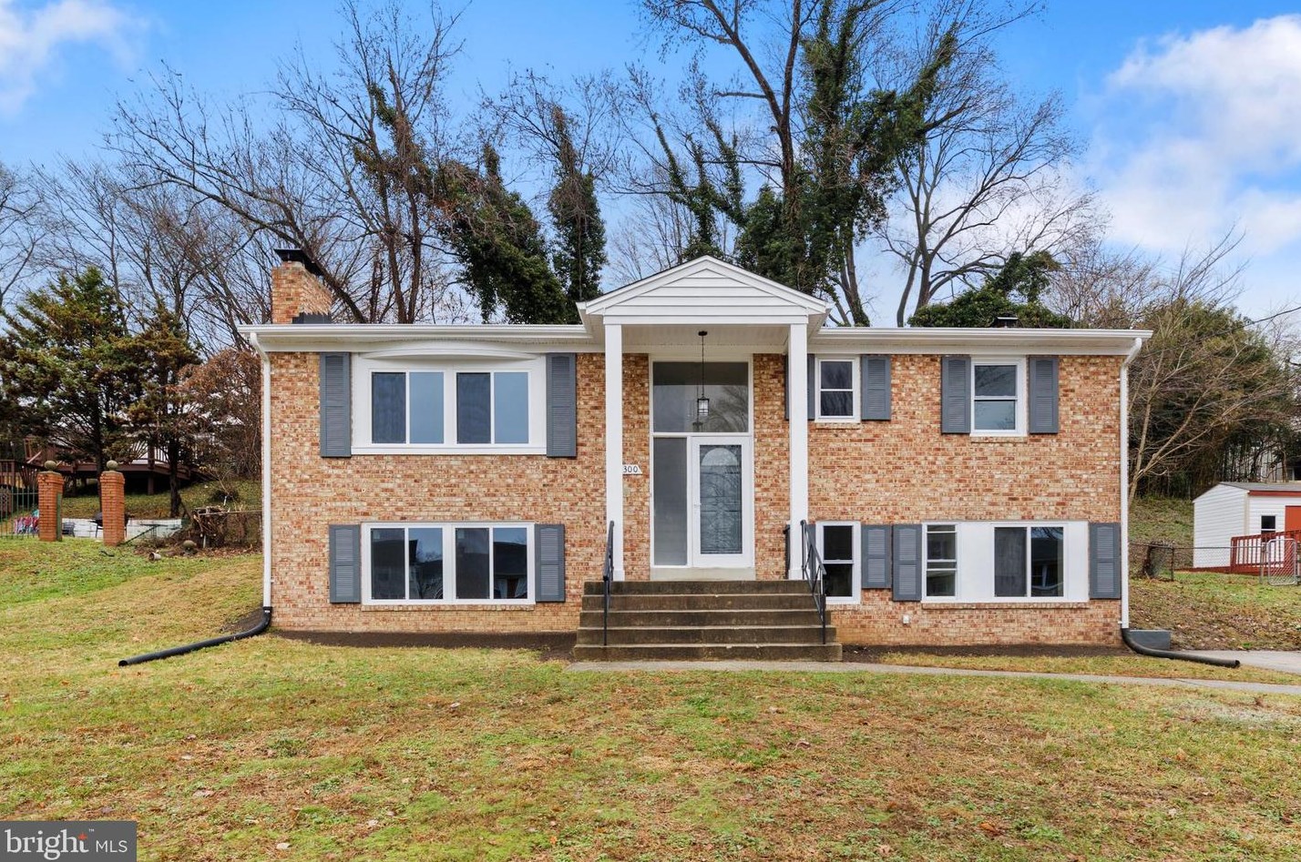 6300 Kaine Dr, Clinton, MD 20735-4107