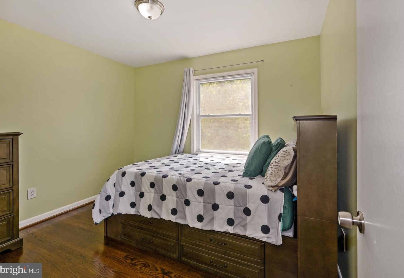 708 Iona Ter, Capitol Heights MD  20743-3310 exterior