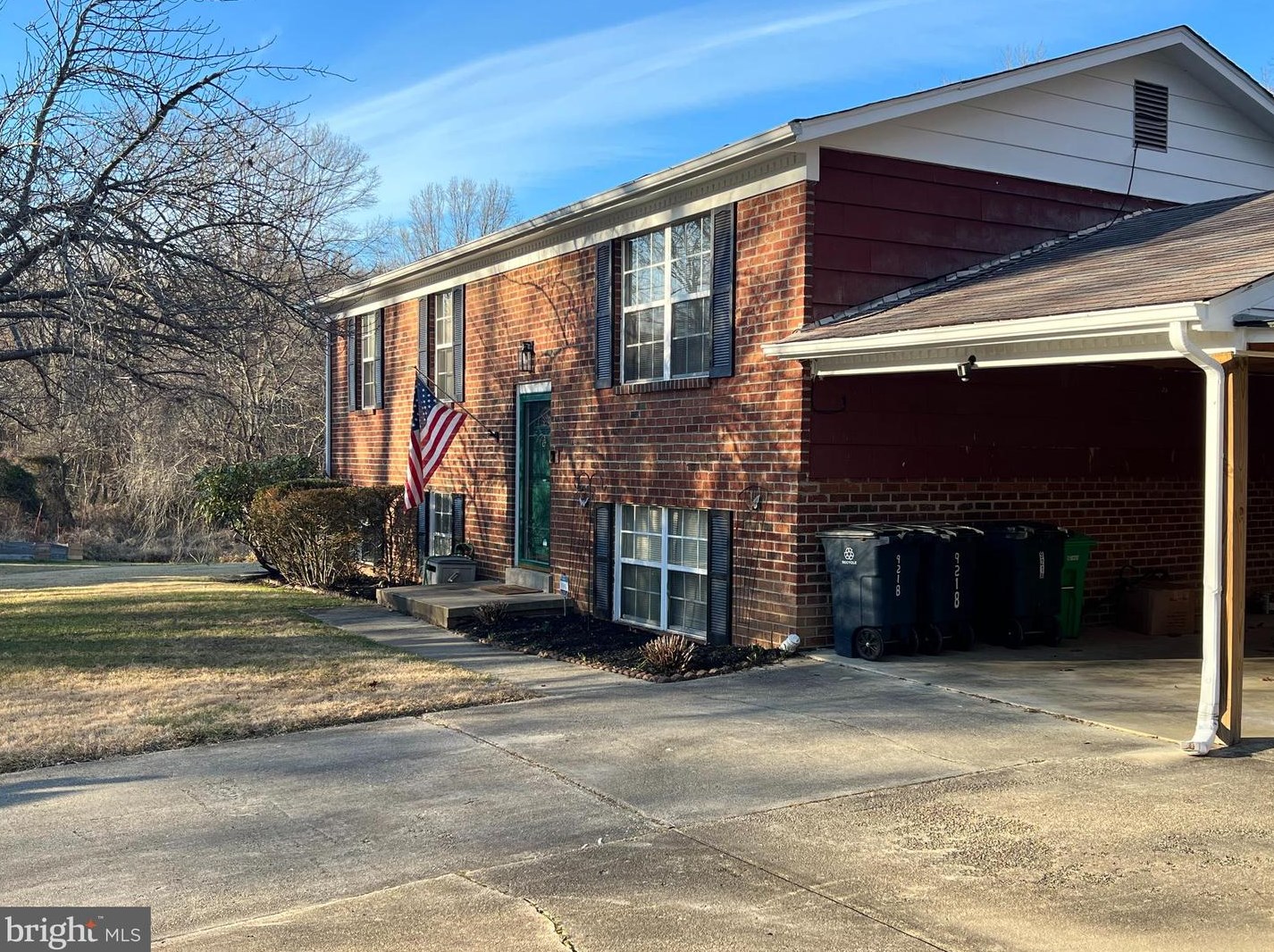 9218 Sherry Ln, Clinton, MD 20735-1939