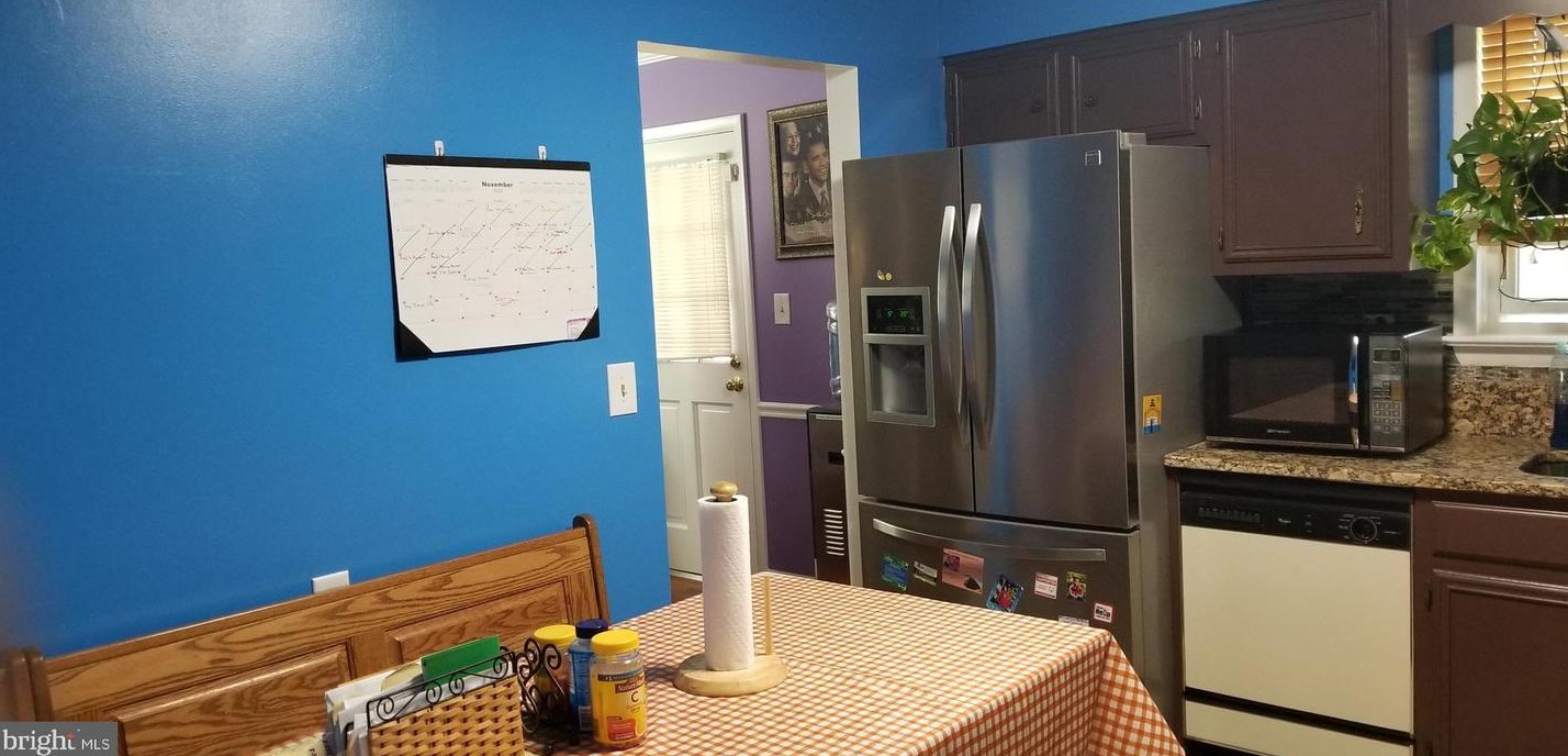 7909 Derby Dr, Clinton MD  20735-1550 exterior