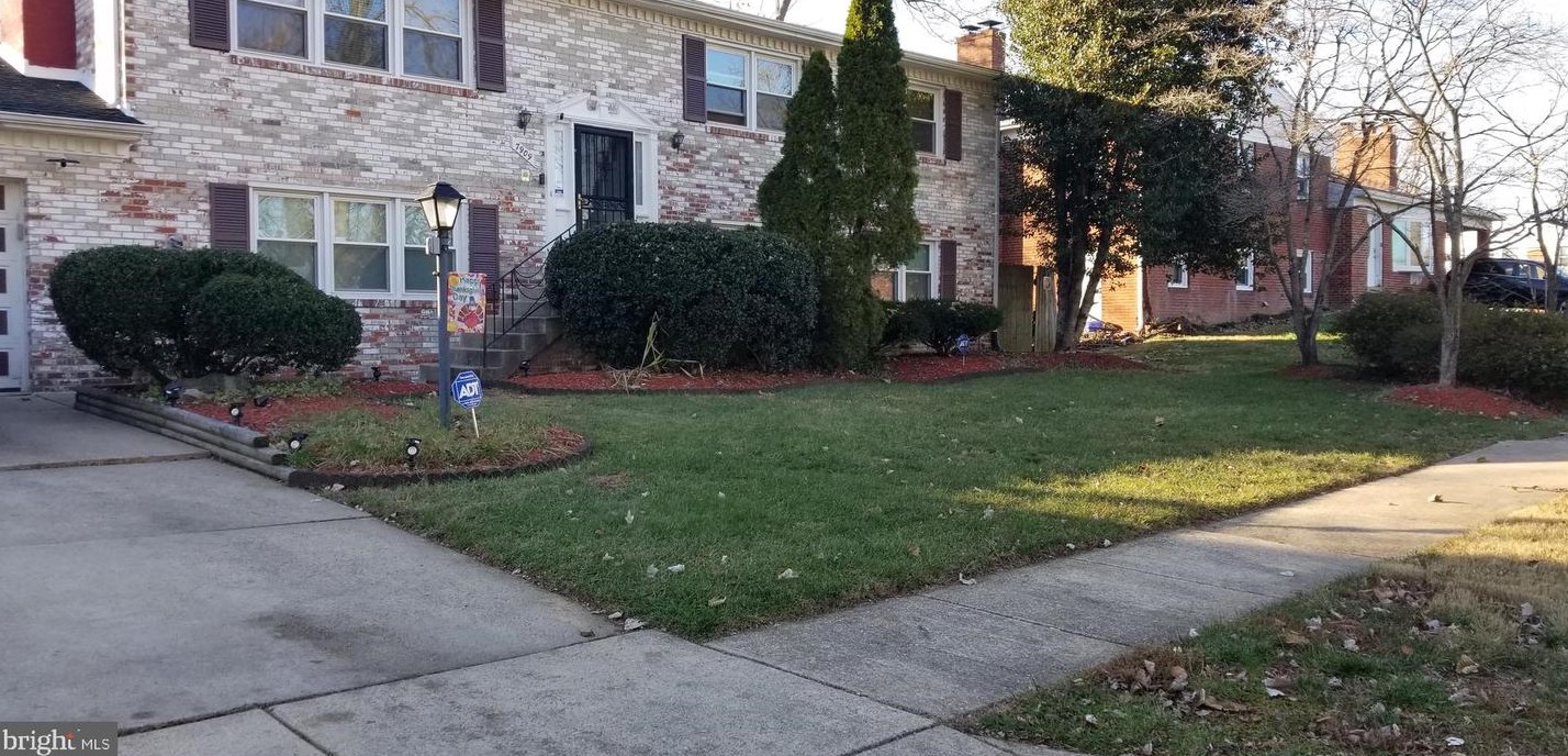 7909 Derby Dr, Clinton MD  20735-1550 exterior