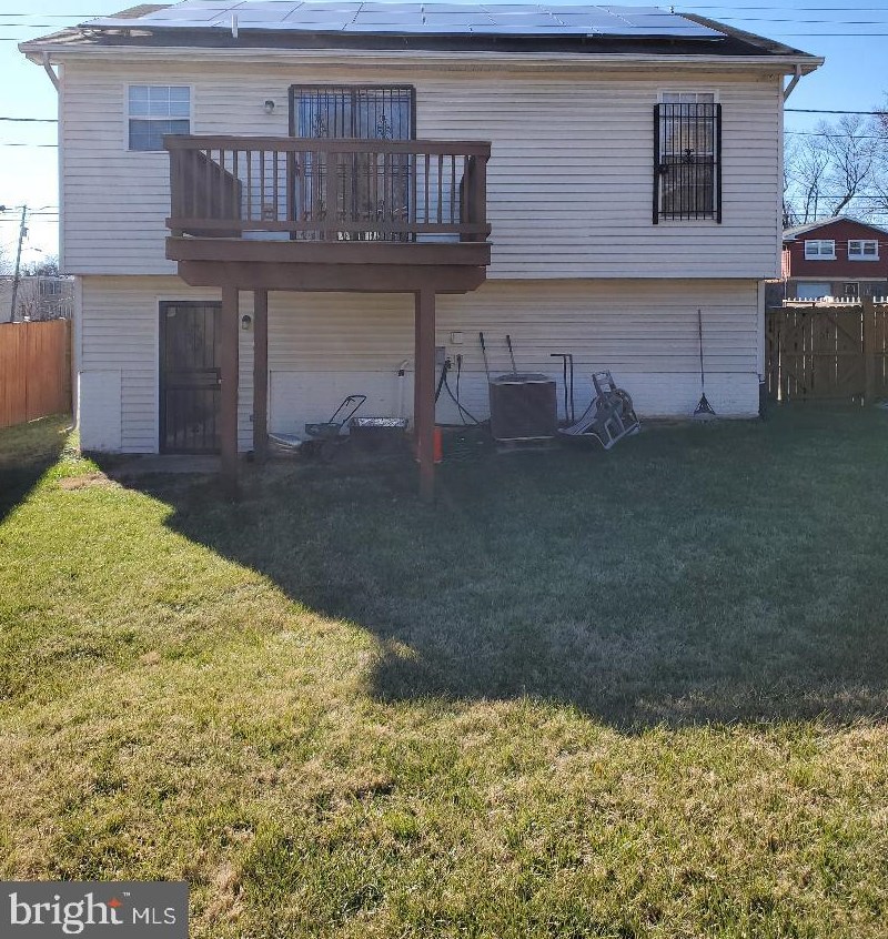 803 Eastern Ave, Capitol Heights MD  20743-1307 exterior