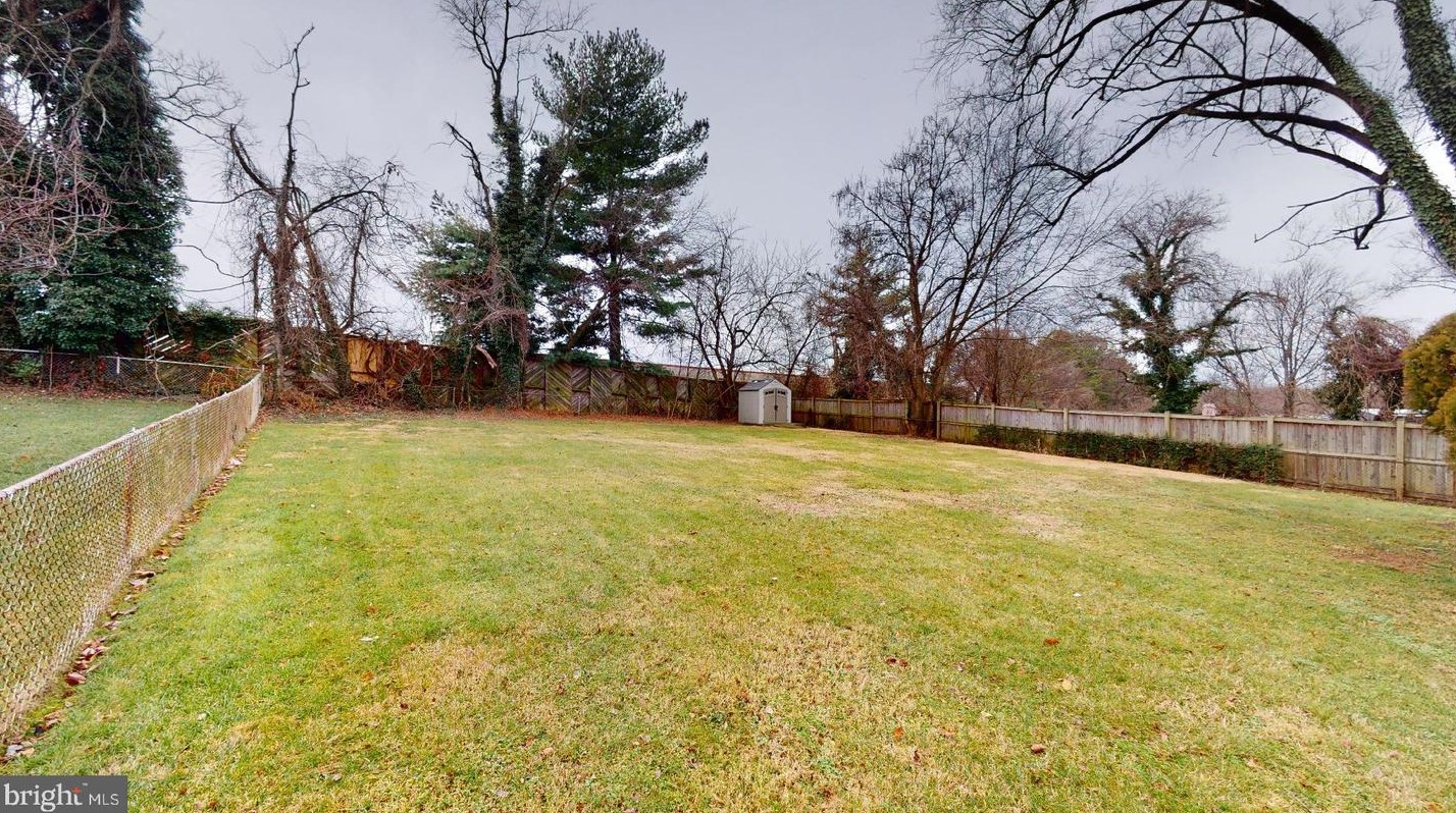 112 69th St, Capitol Heights MD  20743-2109 exterior