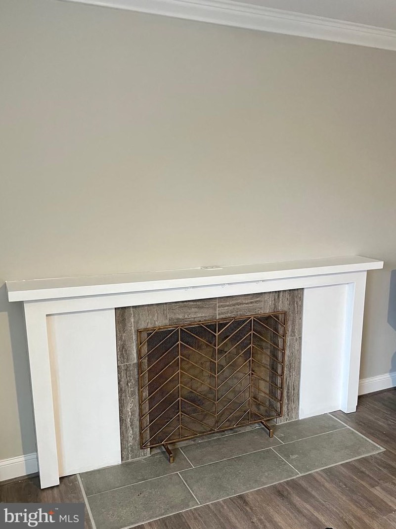 307 Cedar Ridge Dr, Oxon Hill, MD 20745