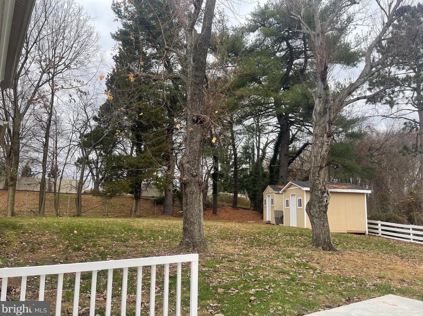7200 Cloverdale Dr, Oxon Hill MD  20745-1520 exterior