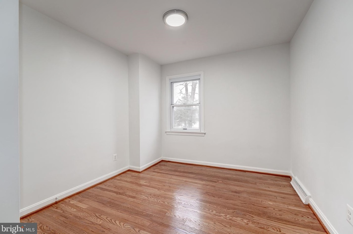 5716 Chris Mar Ave, Clinton MD 20735-2311 exterior