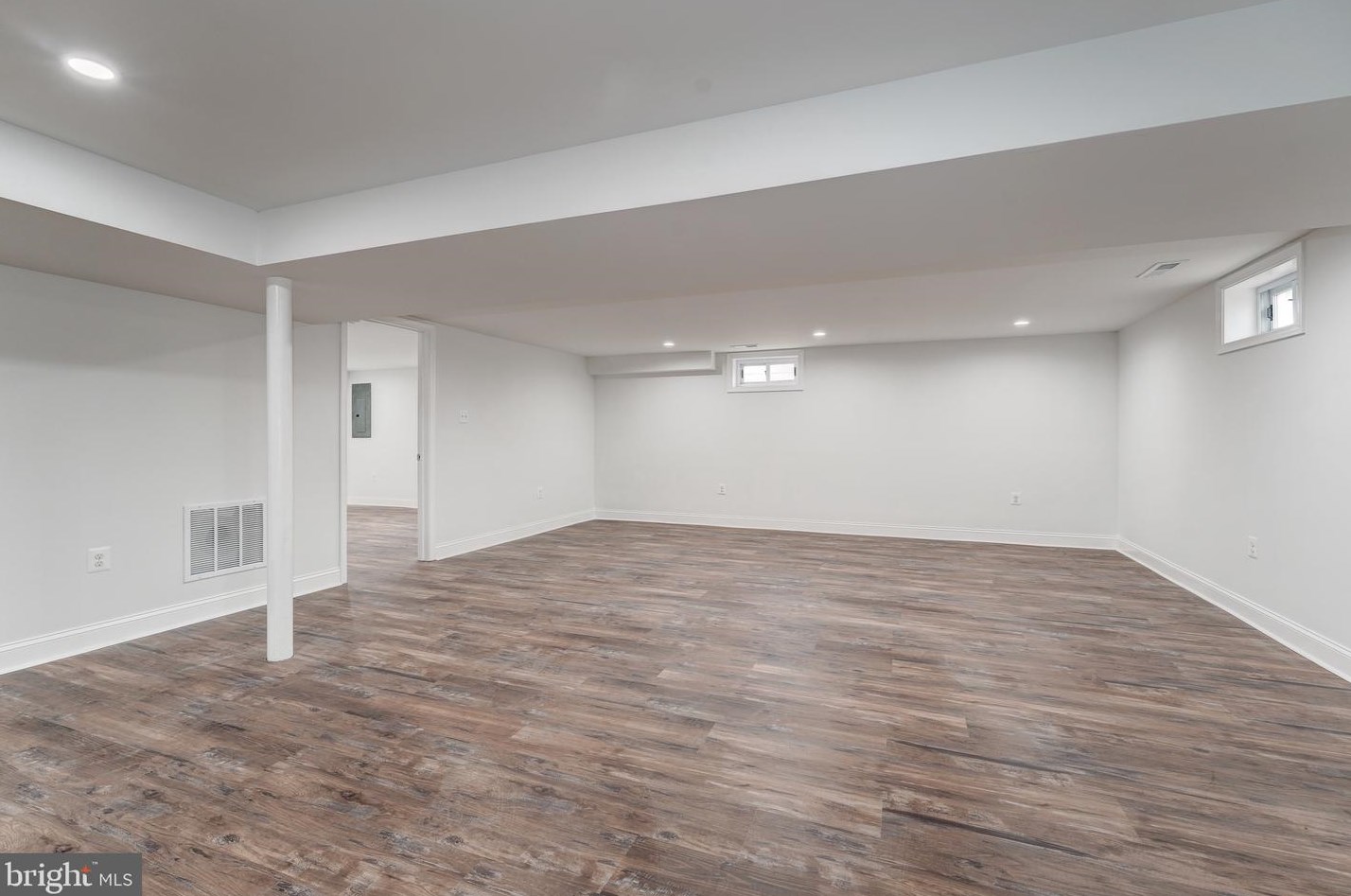 5716 Chris Mar Ave, Clinton MD 20735-2311 exterior