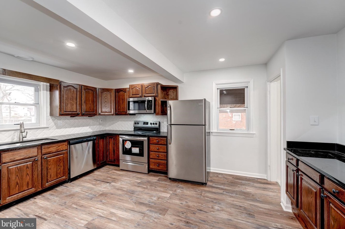 5716 Chris Mar Ave, Clinton MD  20735-2309 exterior