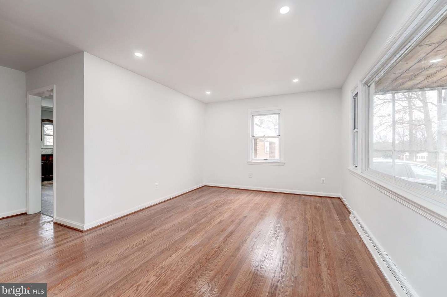 5716 Chris Mar Ave, Clinton MD 20735-2311 exterior